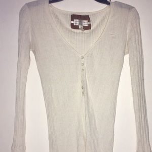 White V-NECK sweater